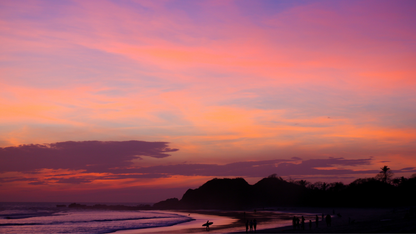plage couché de soleil à nosara
